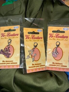 Go Couture Pink Crystal Pet Charms Set